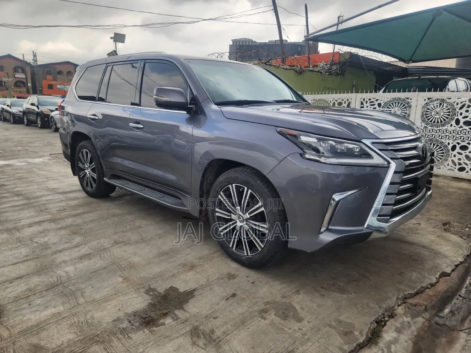 Lexus LX 2019 Gray