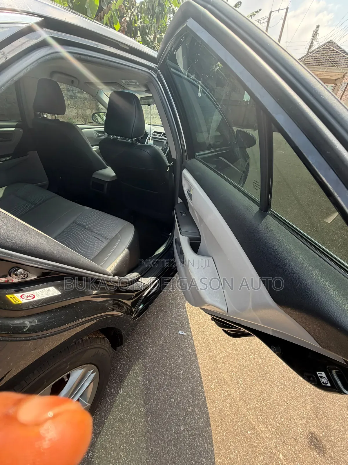 Toyota Camry SE 4dr Sedan (2.5L 4cyl 6A) 2015 Black
