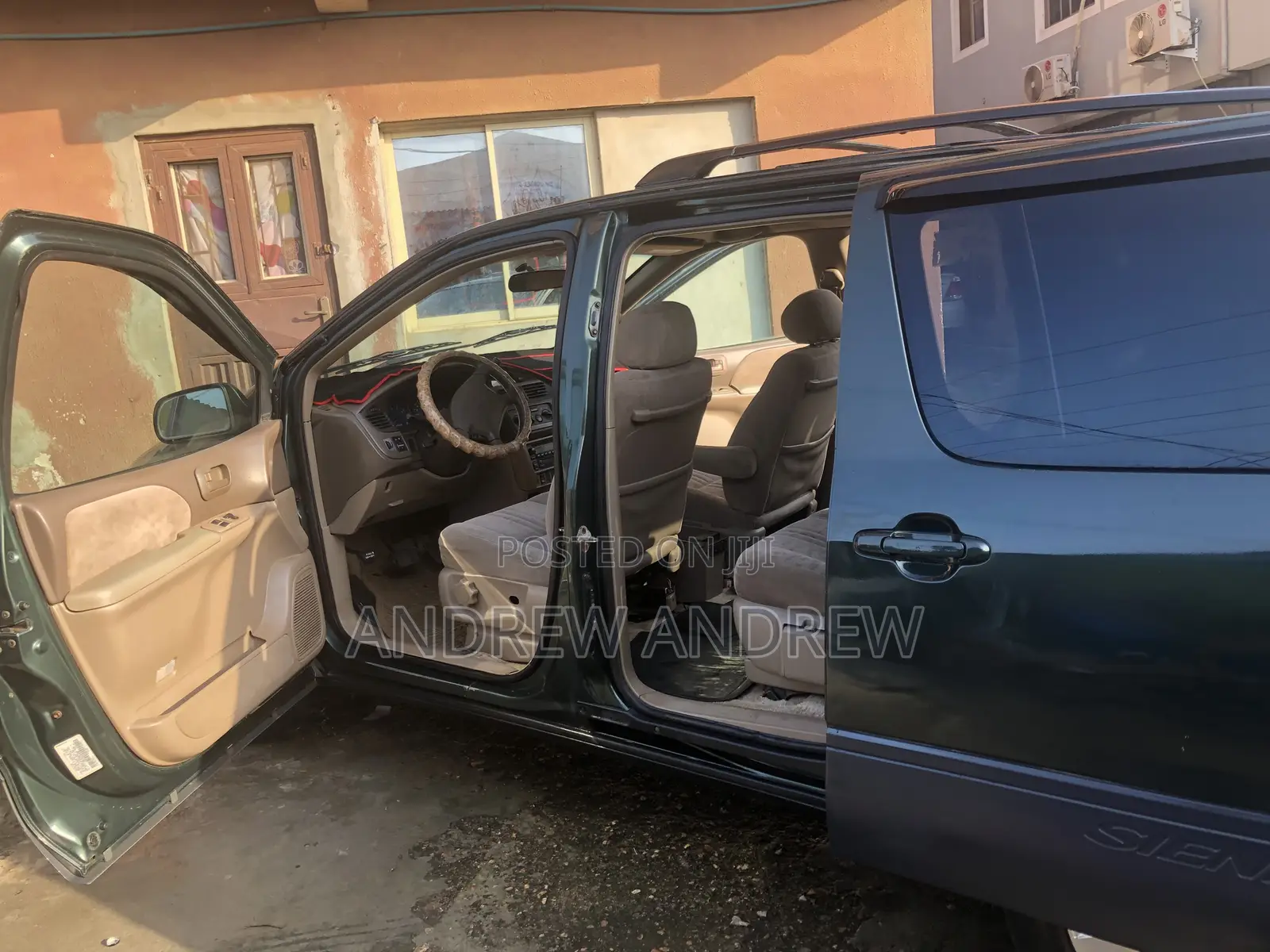 Toyota Sienna 2002 Green