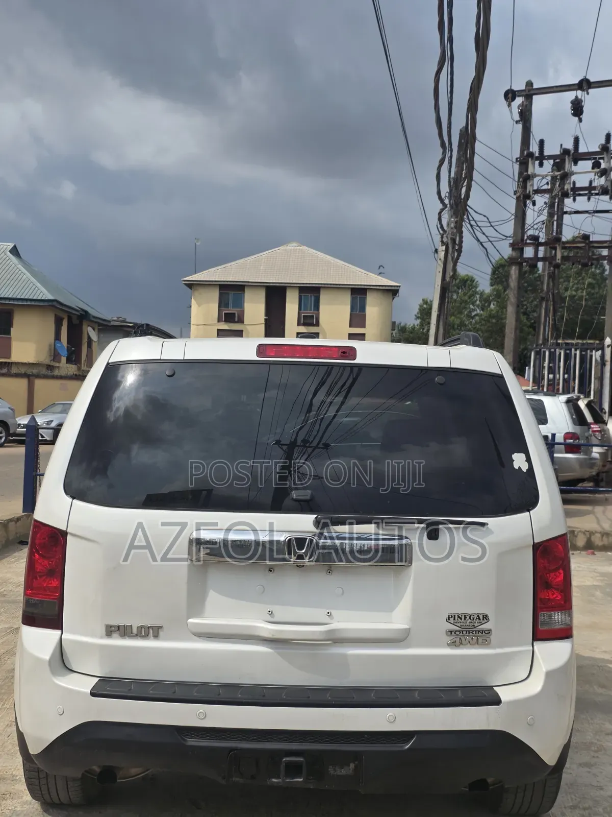 Honda Pilot Touring w/RES/Navi 4WD (3.5L 6cyl 5A) 2012 White