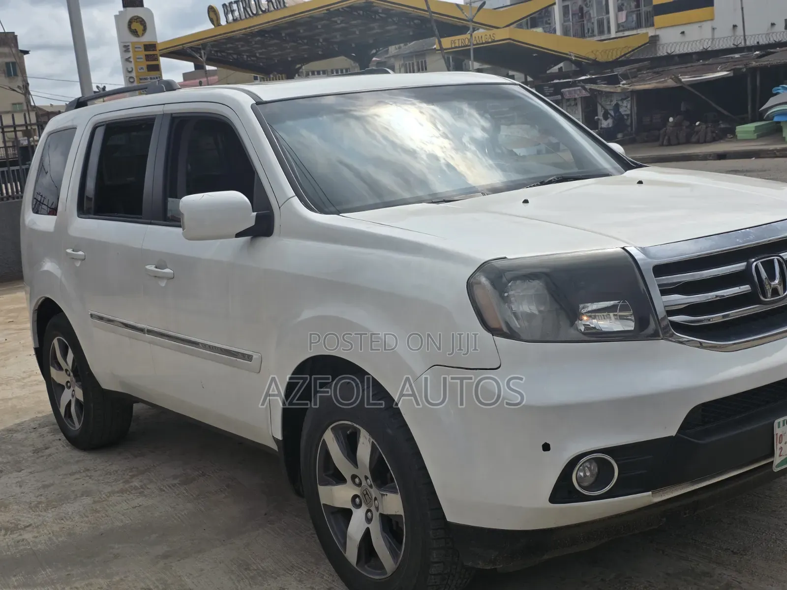 Honda Pilot Touring w/RES/Navi 4WD (3.5L 6cyl 5A) 2012 White