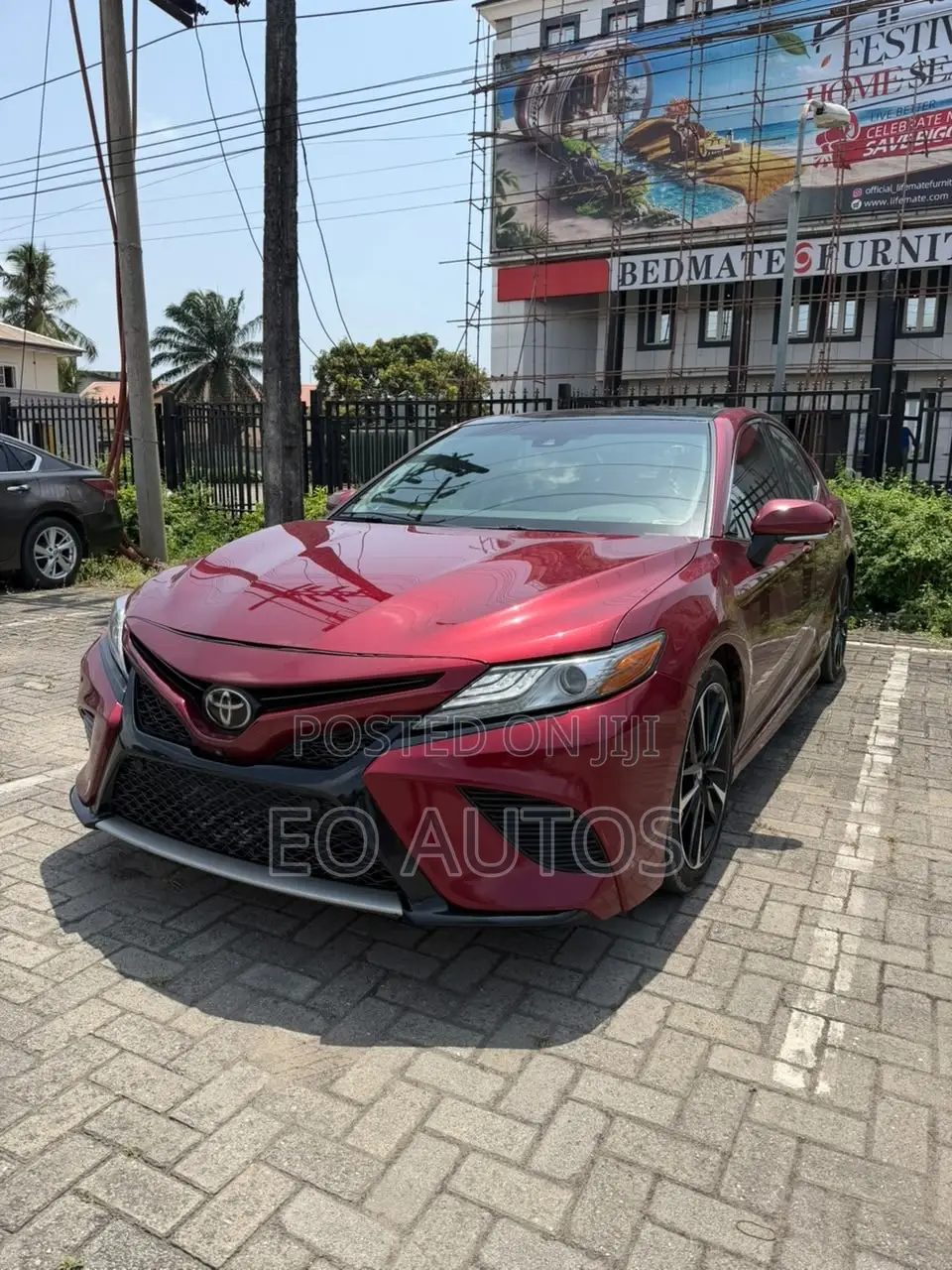 Toyota Camry XSE V6 FWD (3.5L 6cyl 8AM) 2018 Red