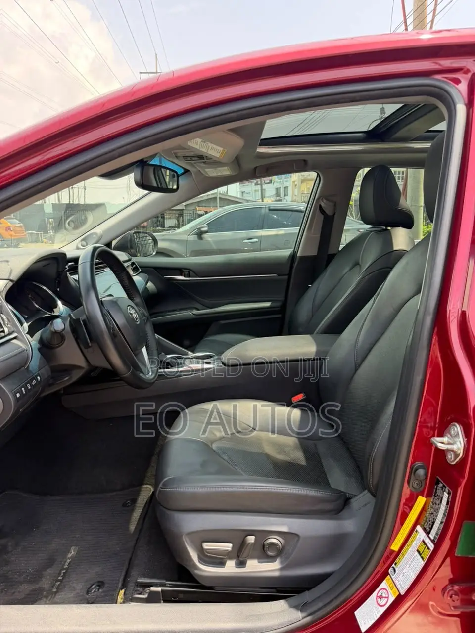 Toyota Camry XSE V6 FWD (3.5L 6cyl 8AM) 2018 Red