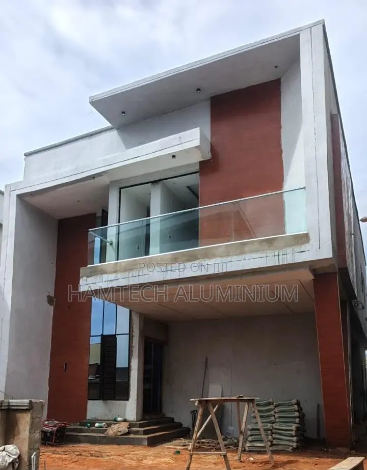Furnished 4bdrm Duplex in More, GRA Phase 2 Shangisha for sale