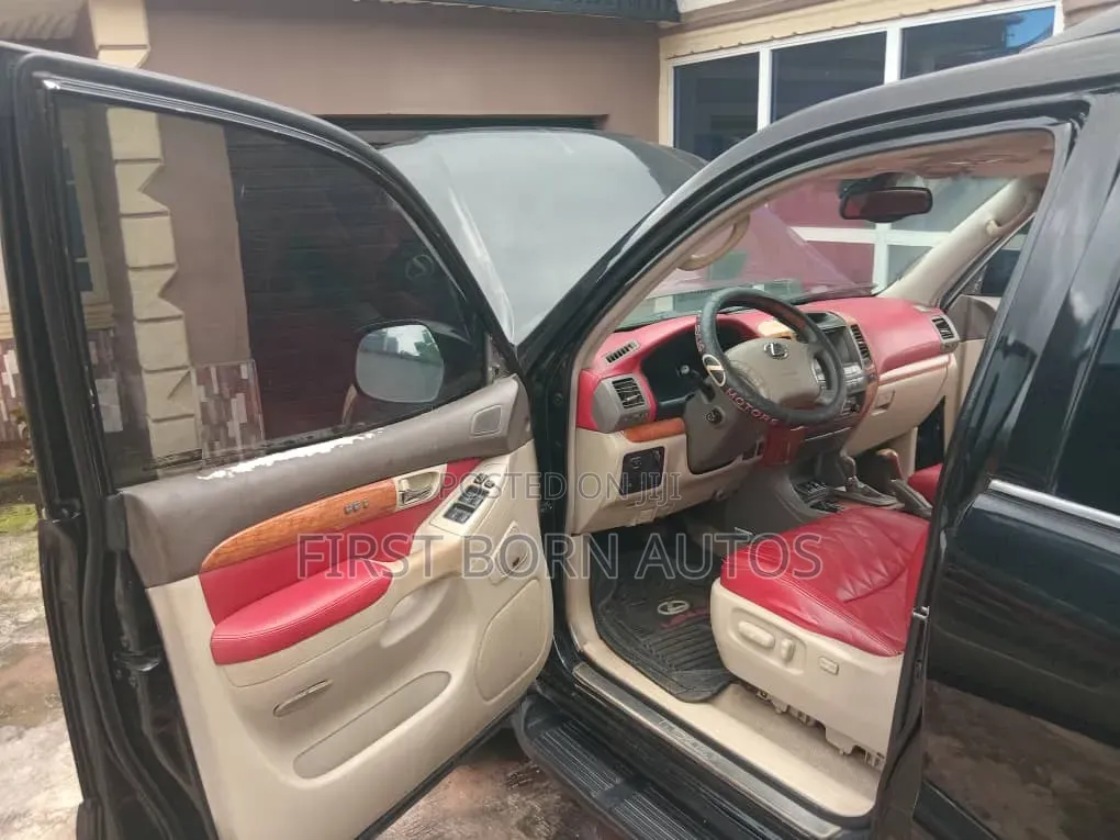 Lexus GX 470 Sport Utility 2005 Black