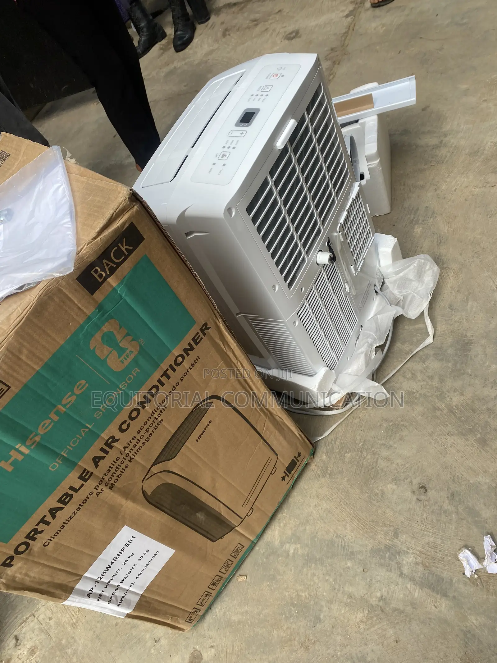 Hisense Mini Floor-Standing Air Conditioner 1.5hp Non-Inverter
