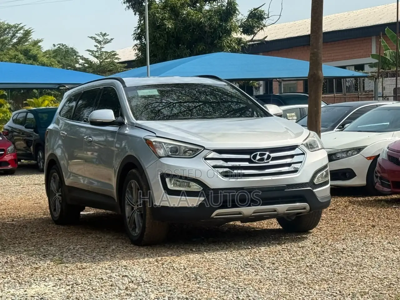 Hyundai Santa Fe Limited 4dr SUV AWD (3.3L 6cyl 6A) 2014 Silver