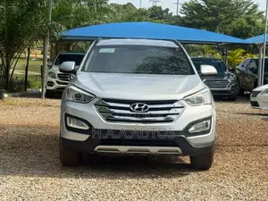 Hyundai Santa Fe Limited 4dr SUV AWD (3.3L 6cyl 6A) 2014 Silver