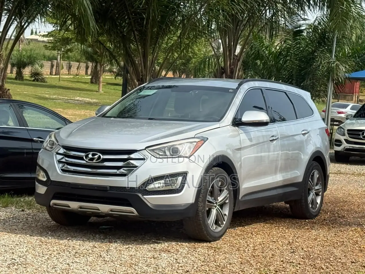 Hyundai Santa Fe Limited 4dr SUV AWD (3.3L 6cyl 6A) 2014 Silver