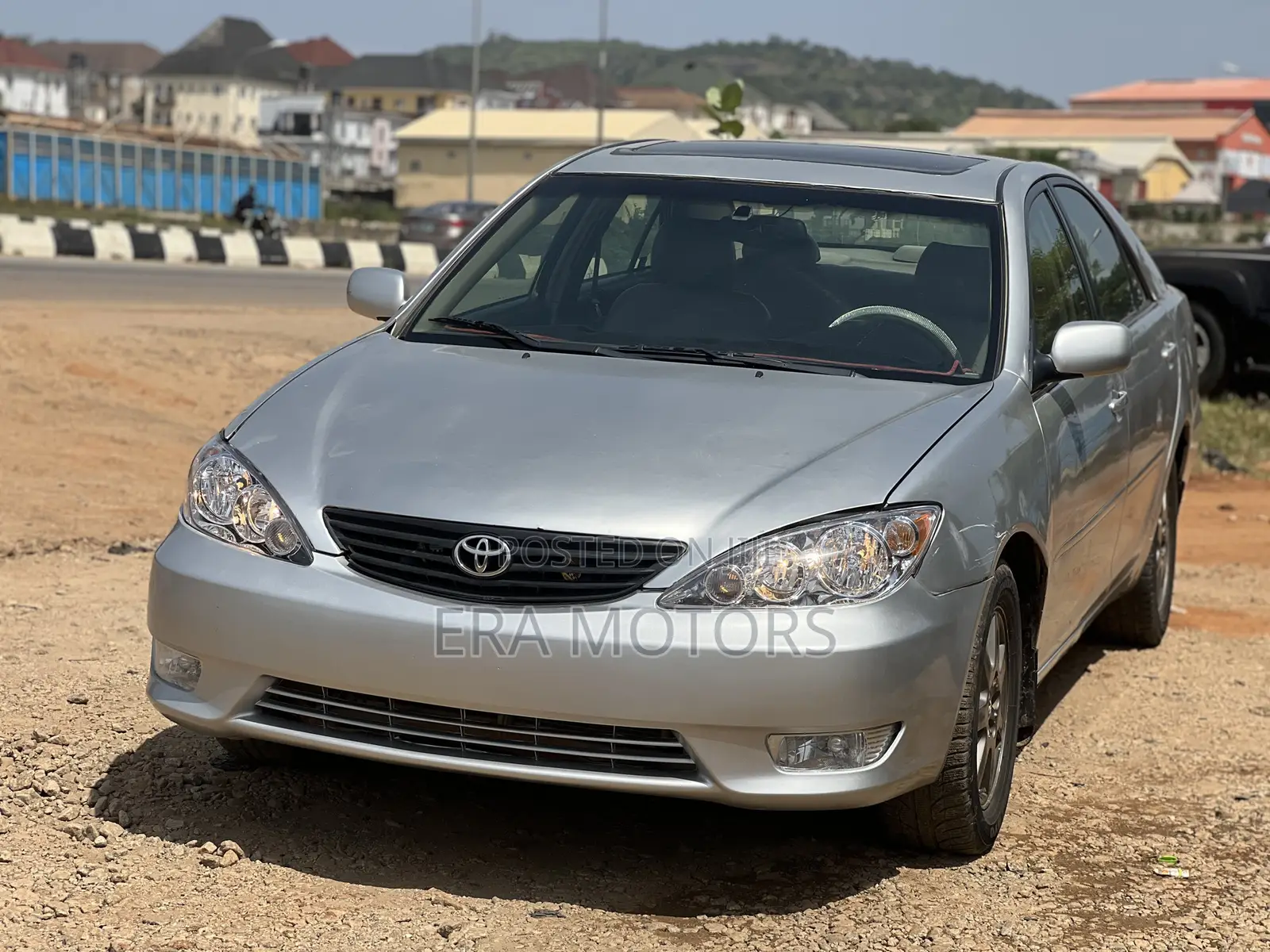 Toyota Camry XLE 4dr Sedan (2.4L 4cyl 4A) 2004 Silver