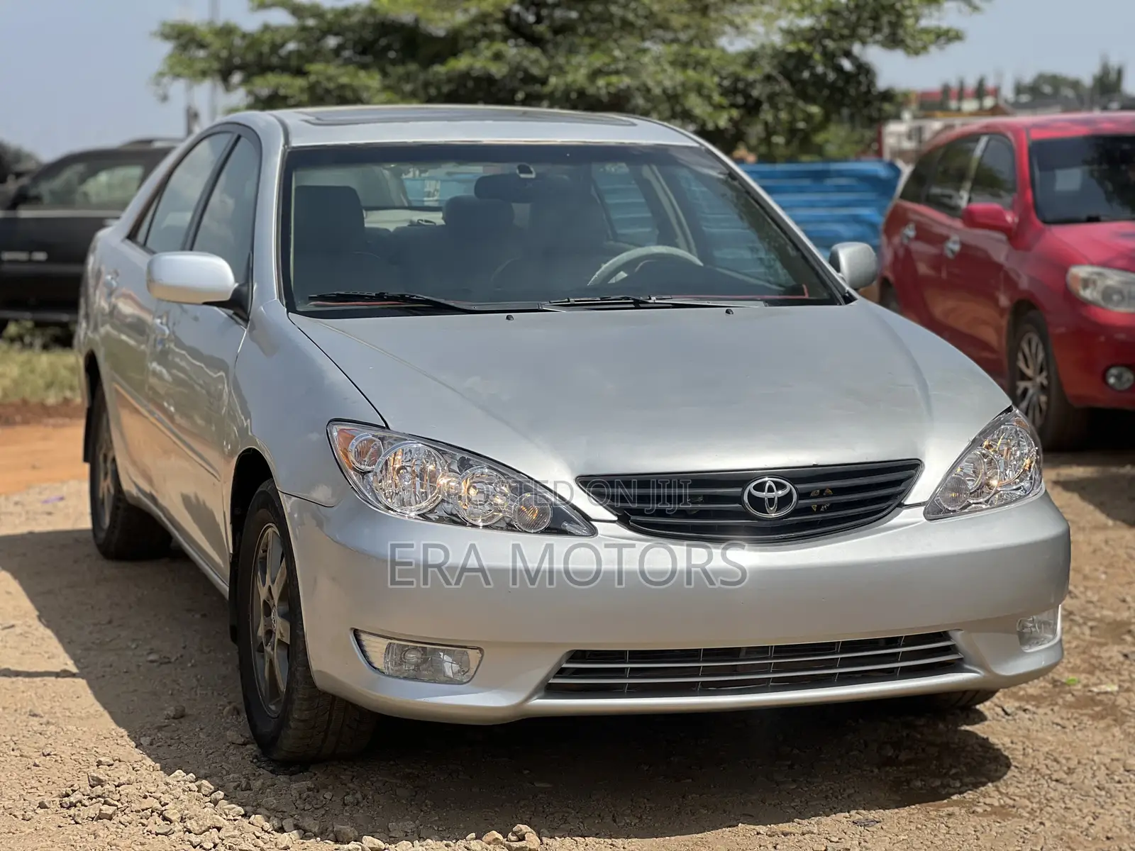 Toyota Camry XLE 4dr Sedan (2.4L 4cyl 4A) 2004 Silver
