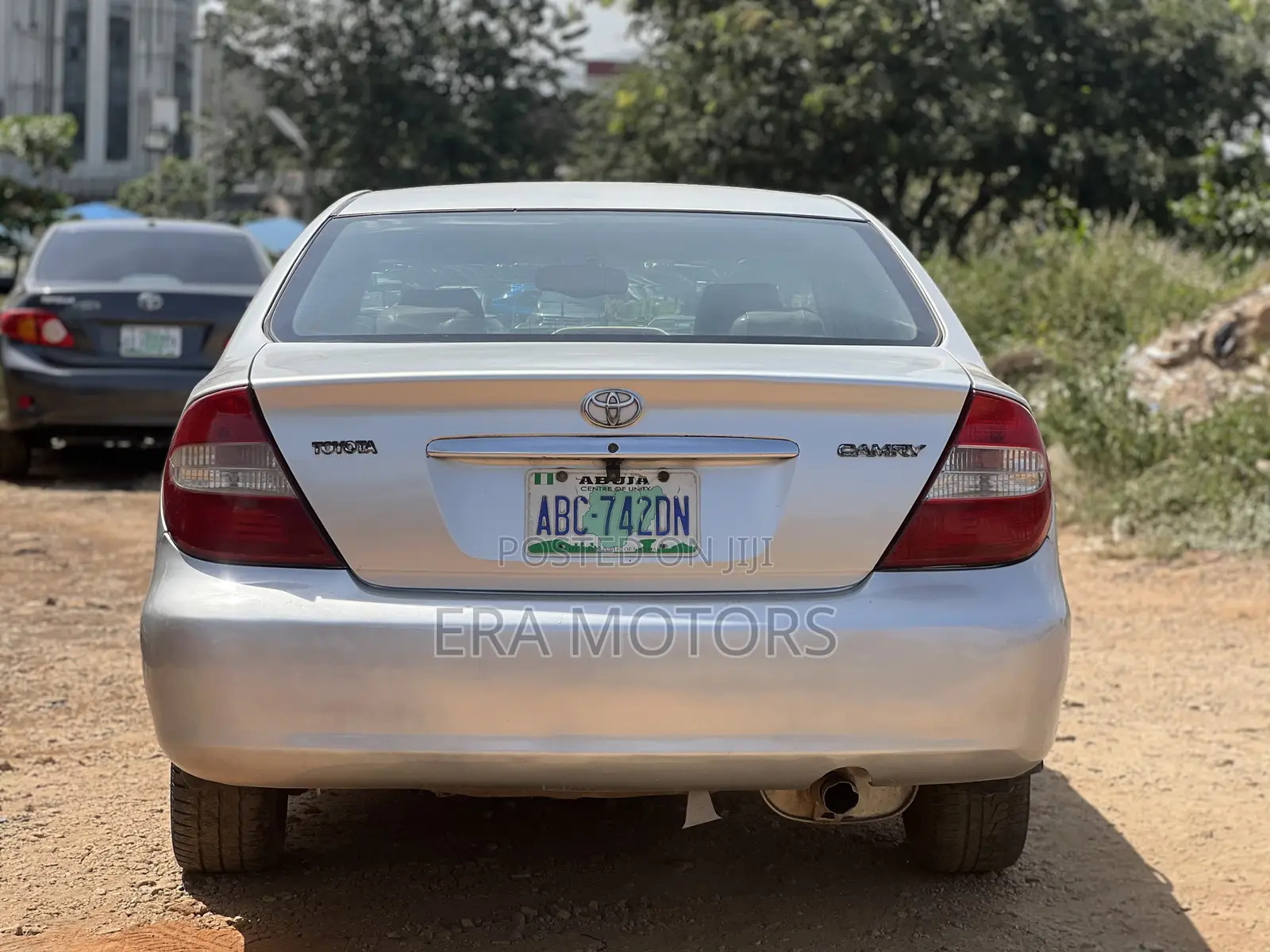 Toyota Camry XLE 4dr Sedan (2.4L 4cyl 4A) 2004 Silver