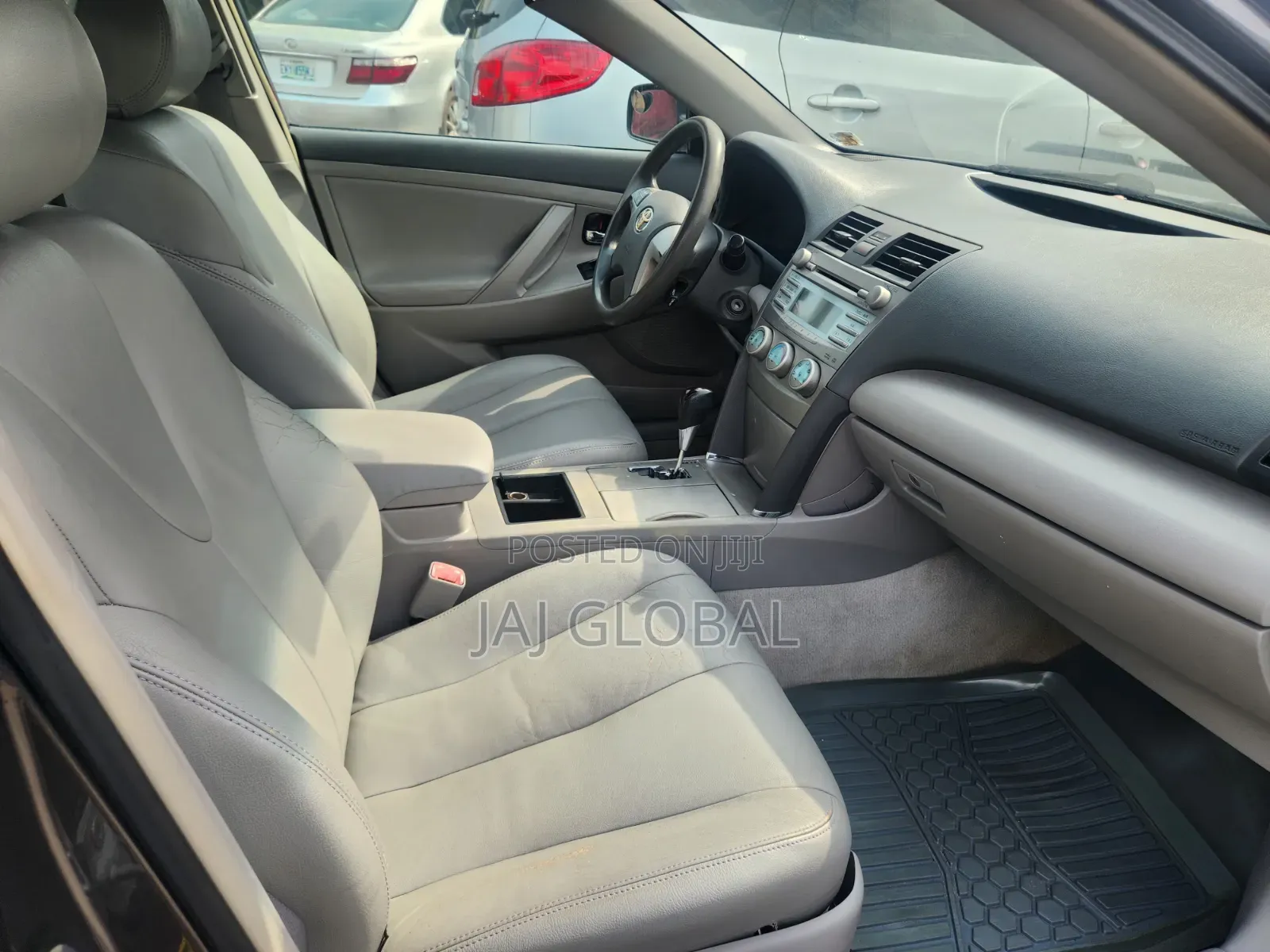 Toyota Camry XLE 4dr Sedan (2.4L 4cyl 5A) 2007 Gray