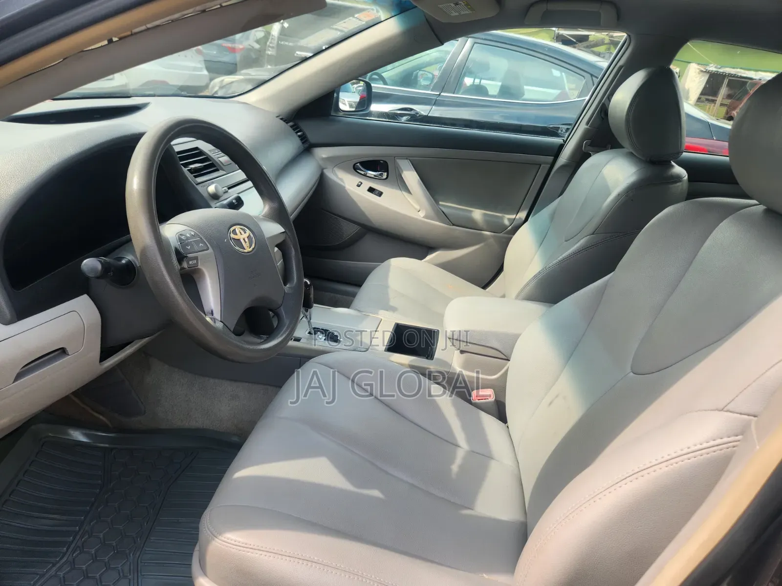 Toyota Camry XLE 4dr Sedan (2.4L 4cyl 5A) 2007 Gray