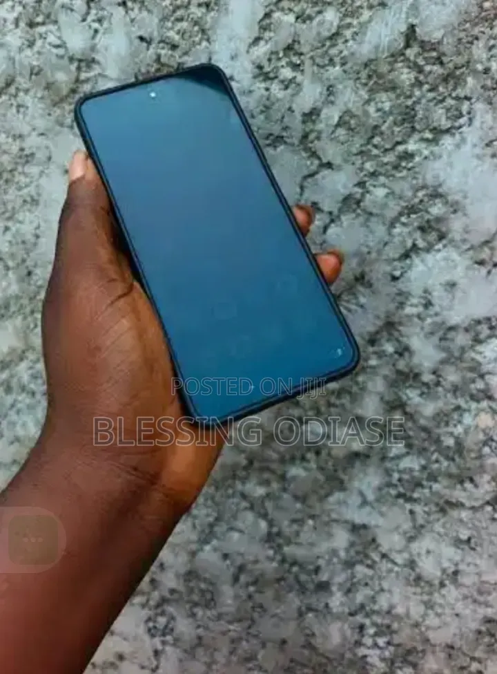 Infinix Hot 40i 128 GB Blue