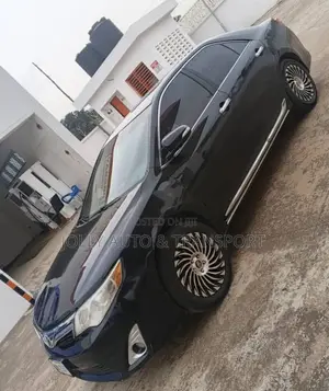 Toyota Camry LE 4dr Sedan (2.5L 4cyl 6A) 2013 Black