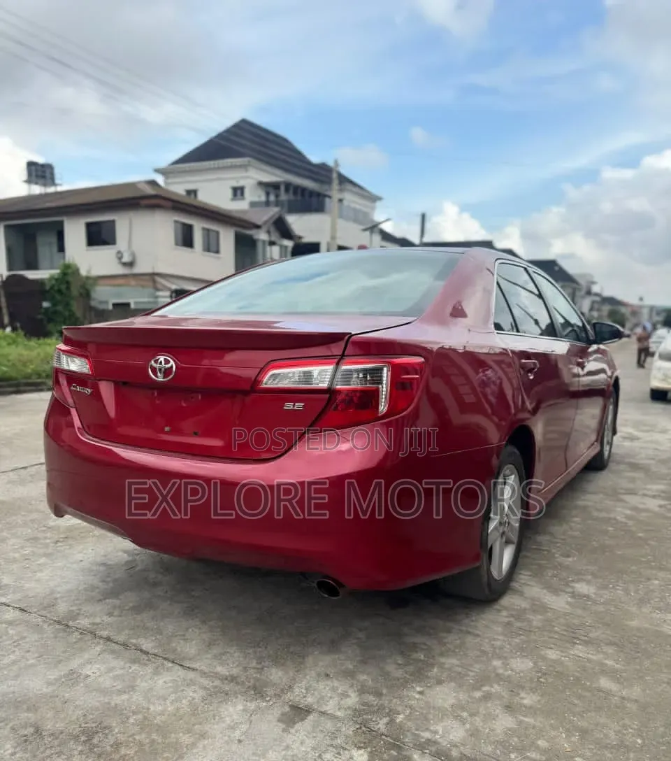 Toyota Camry 2013 Red