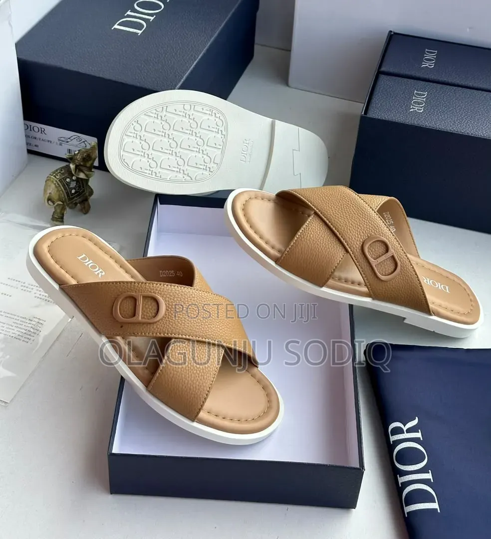 Original Italian Hermes Vanni Pam