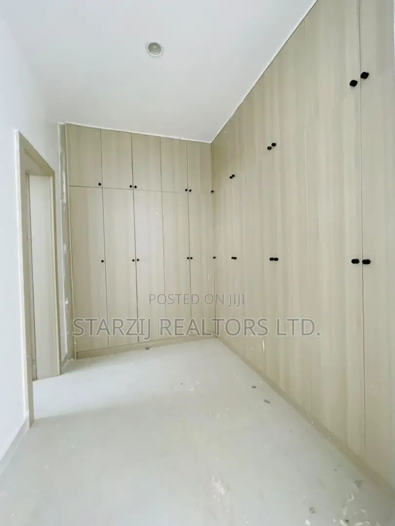 4bdrm Duplex in Wuye for sale