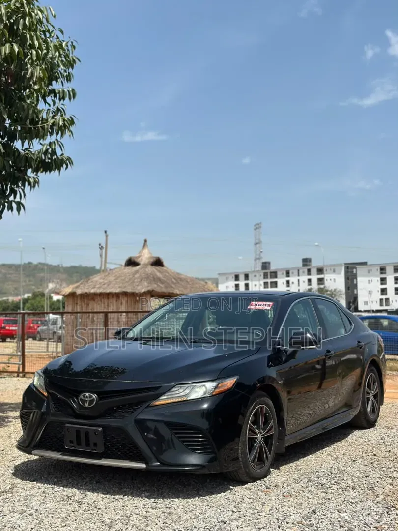 Toyota Camry XSE (2.5L 4cyl 8A) 2019 Black