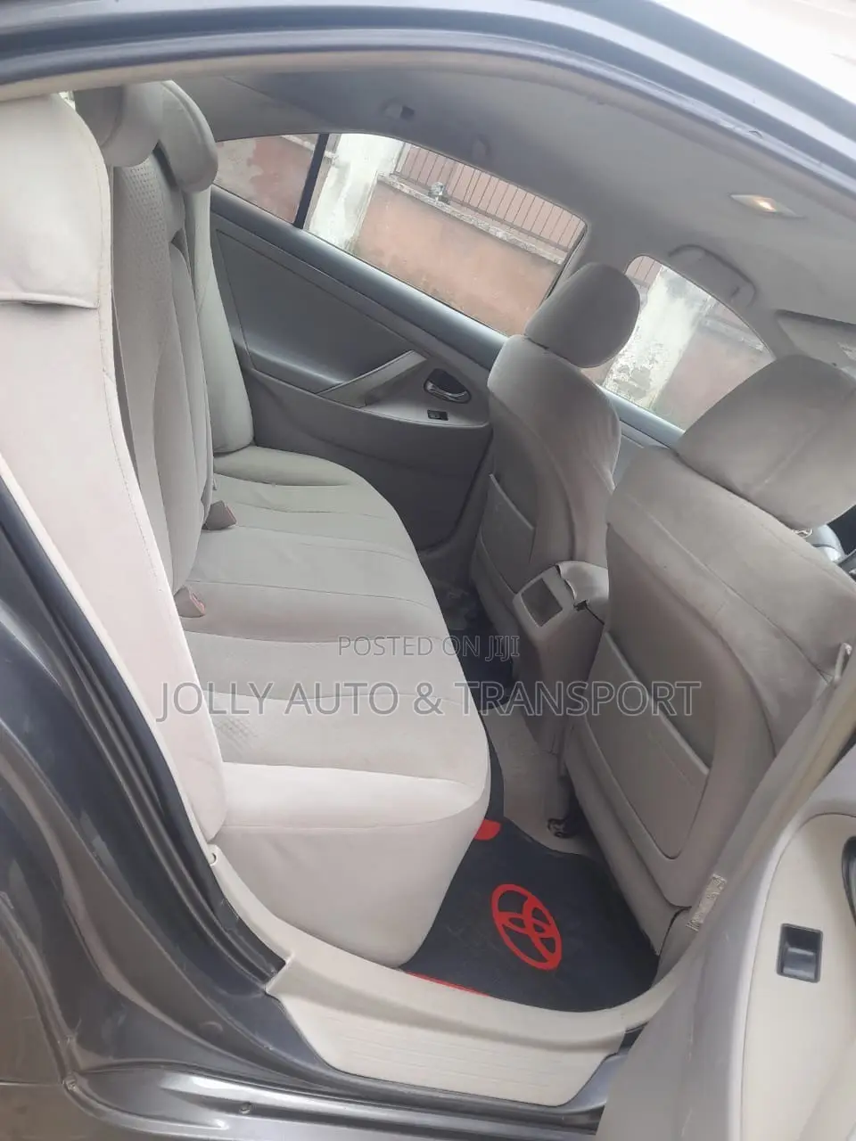 Toyota Camry LE 4dr Sedan (2.4L 4cyl 5A) 2009 Gray