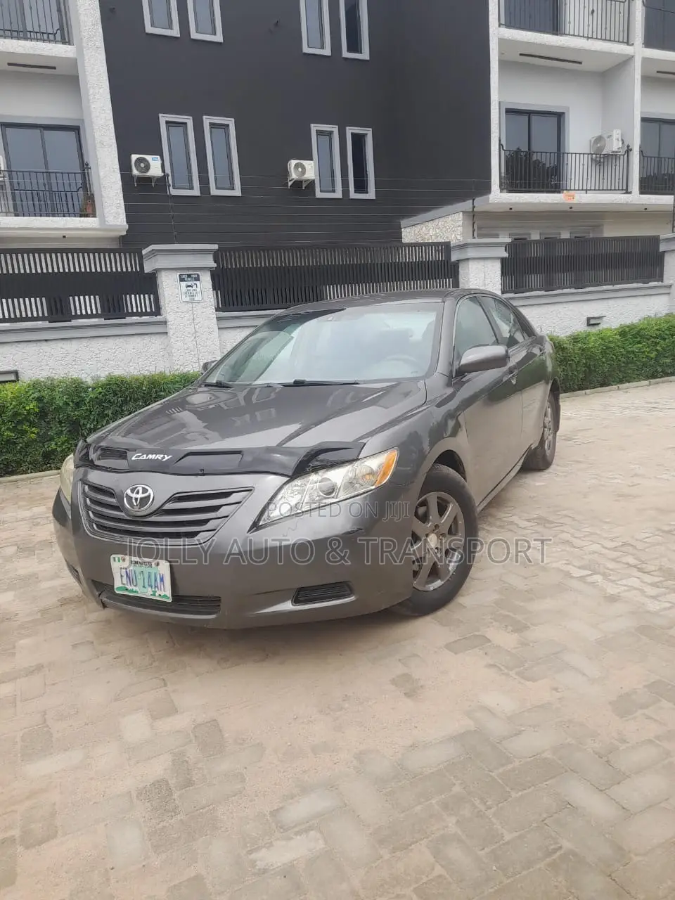 Toyota Camry LE 4dr Sedan (2.4L 4cyl 5A) 2009 Gray