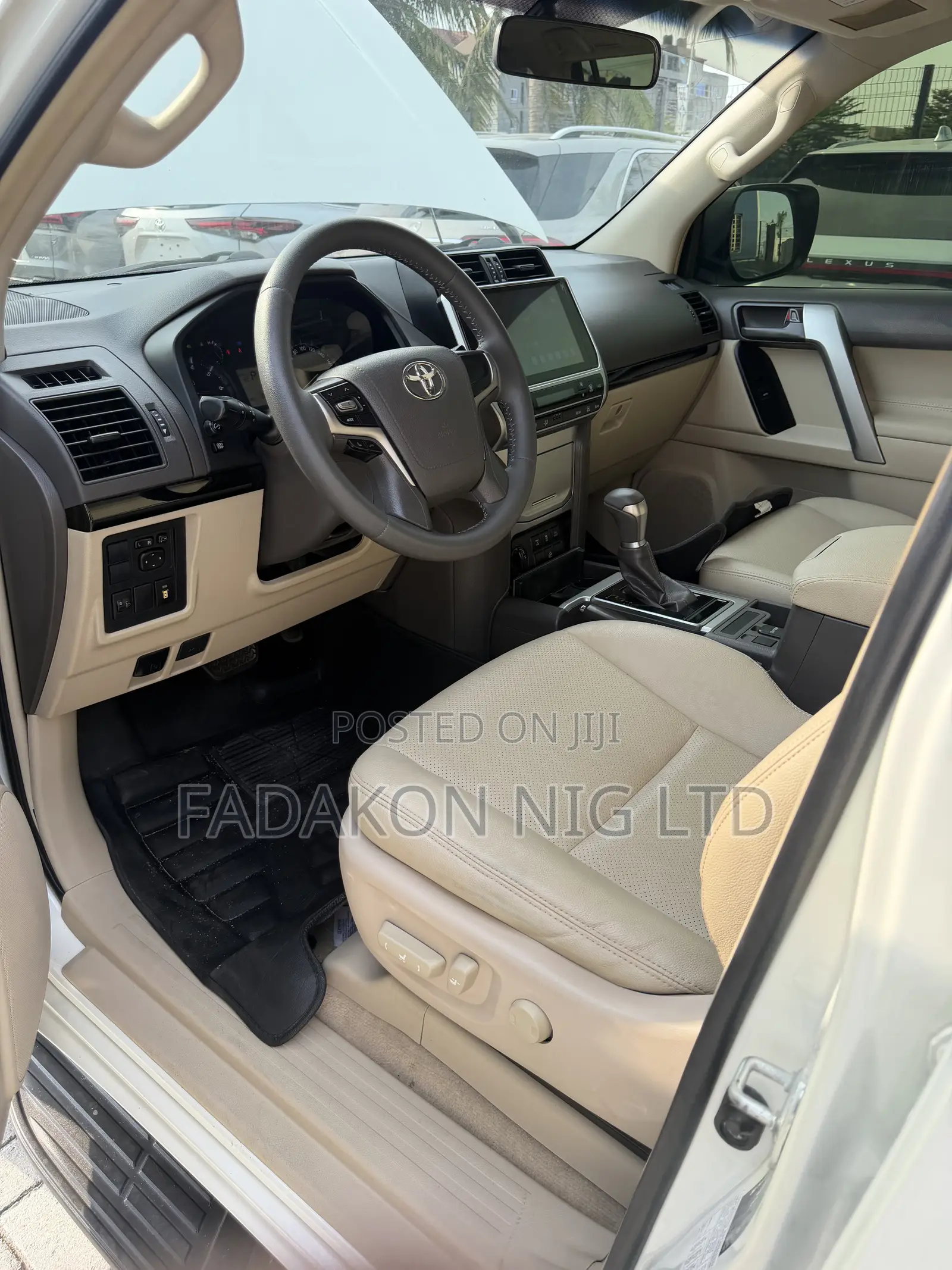 Toyota Land Cruiser Prado 4.0 Petrol TX-L 2018 White