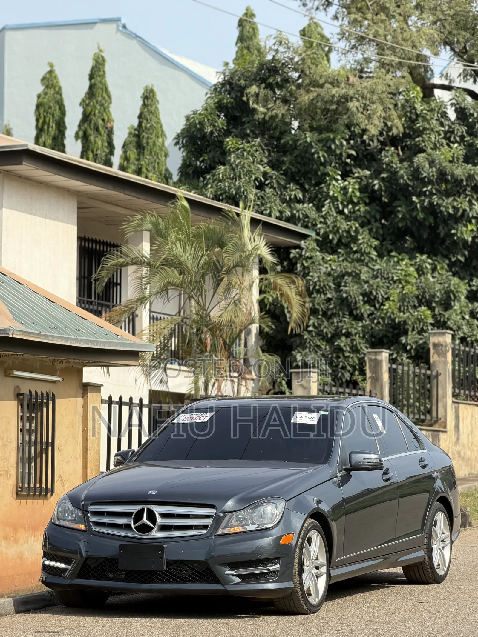 Mercedes-Benz C300 2013 Gray