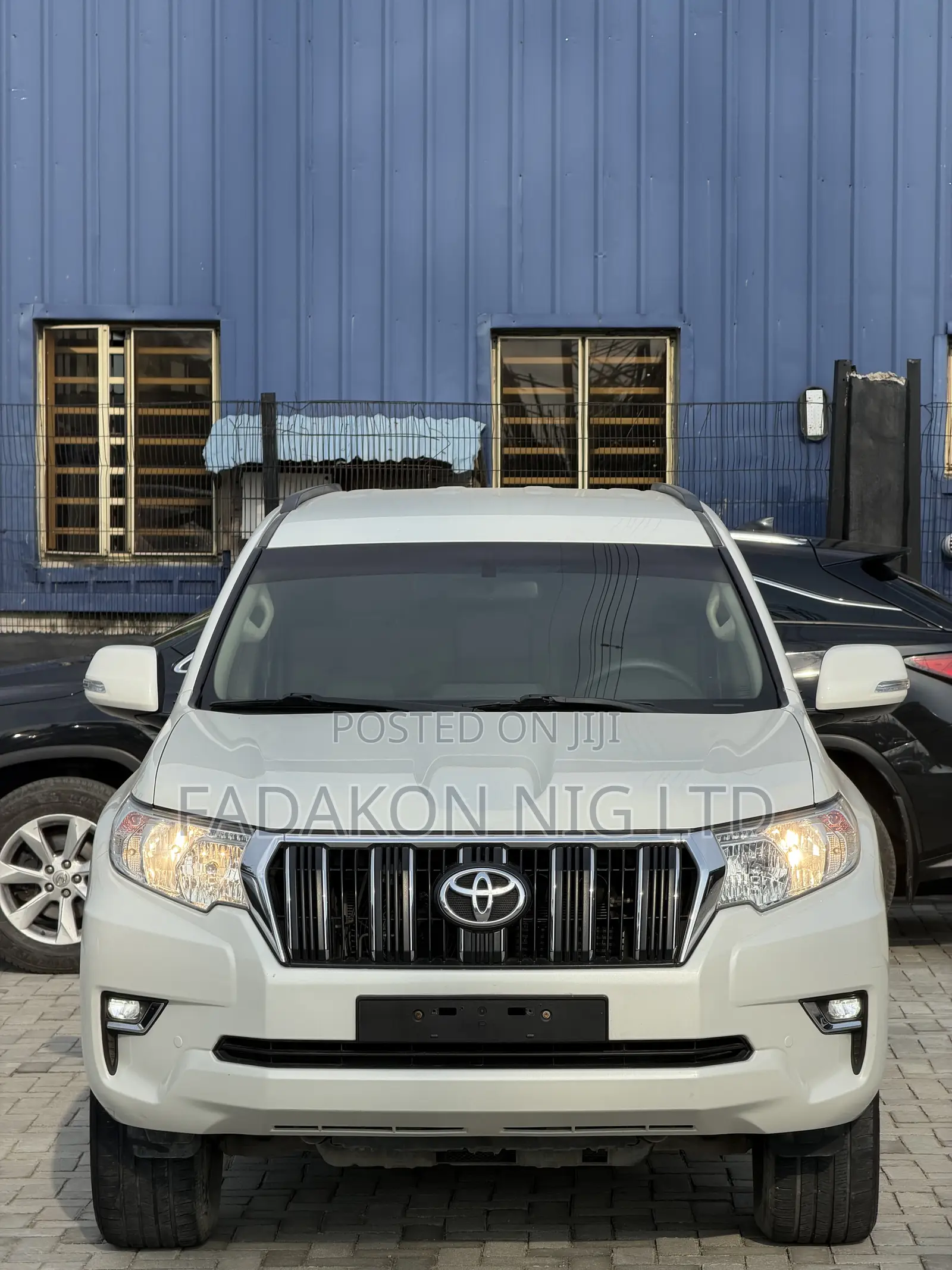 Toyota Land Cruiser Prado 4.0 Petrol TX-L 2018 White