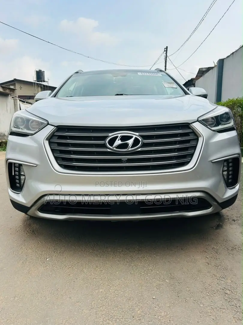 Hyundai Santa Fe Limited Ultimate FWD 2018 Silver