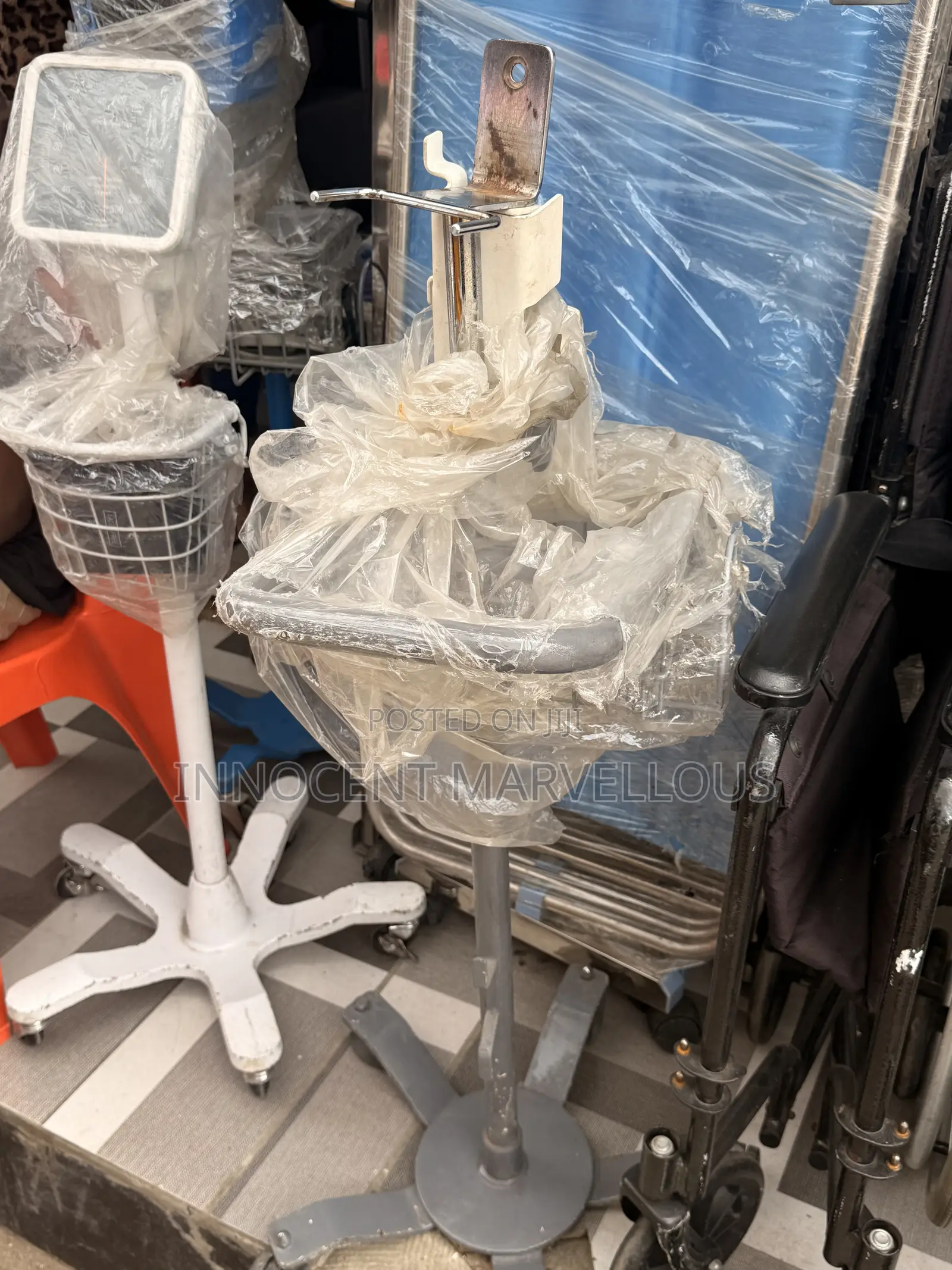 Patient Monitor Trolley Tokunbo