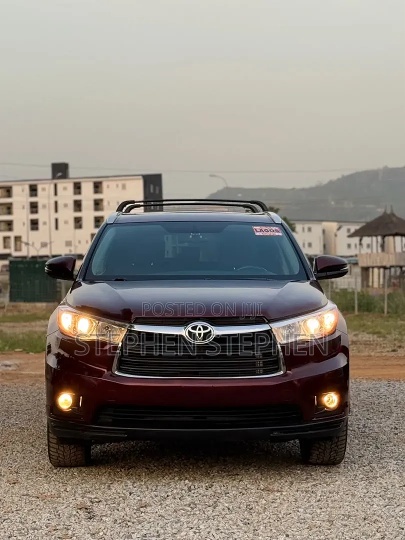 Toyota Highlander XLE 4dr SUV AWD (3.5L 6cyl 6A) 2015 Burgundy