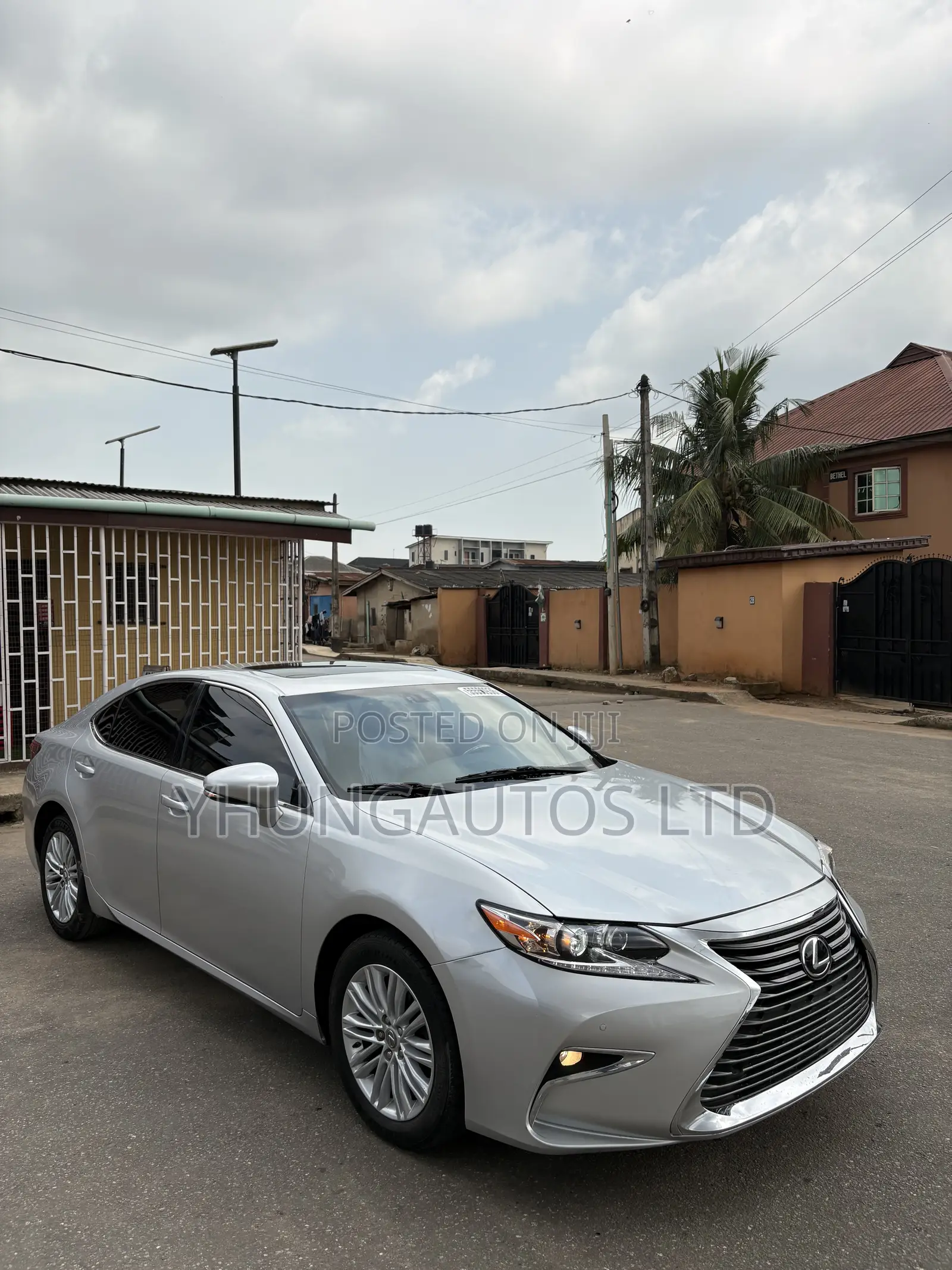 Lexus ES 350 FWD 2014 Silver