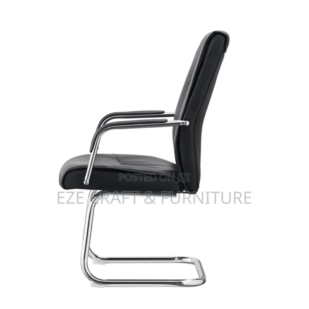 107cushion Visitor Chair