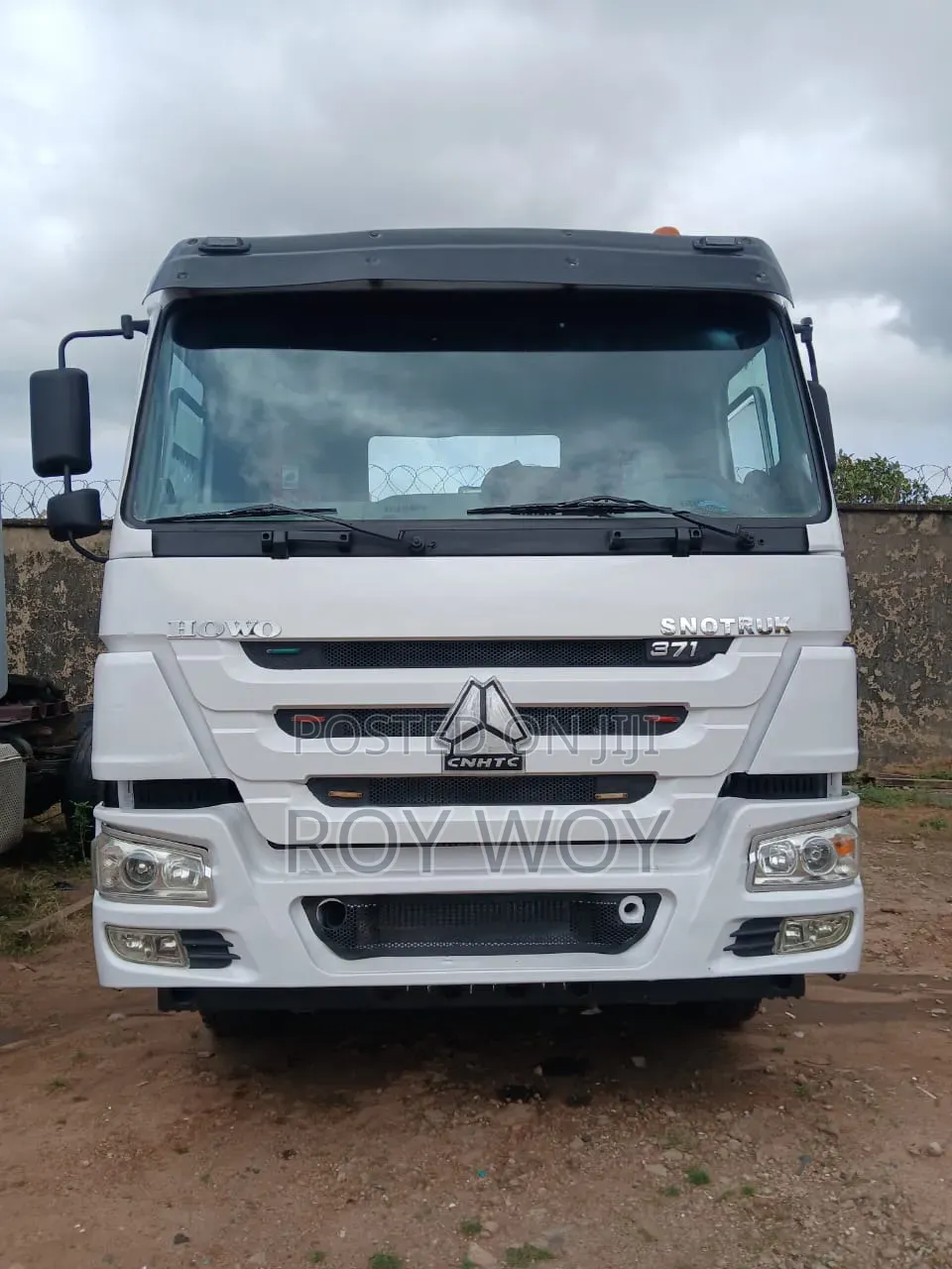 Sharp Howo Trailer Head With 10tyres