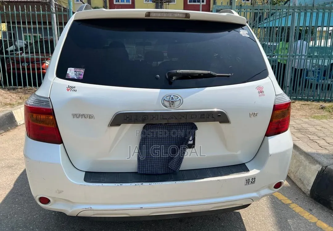 Toyota Highlander 2008 White