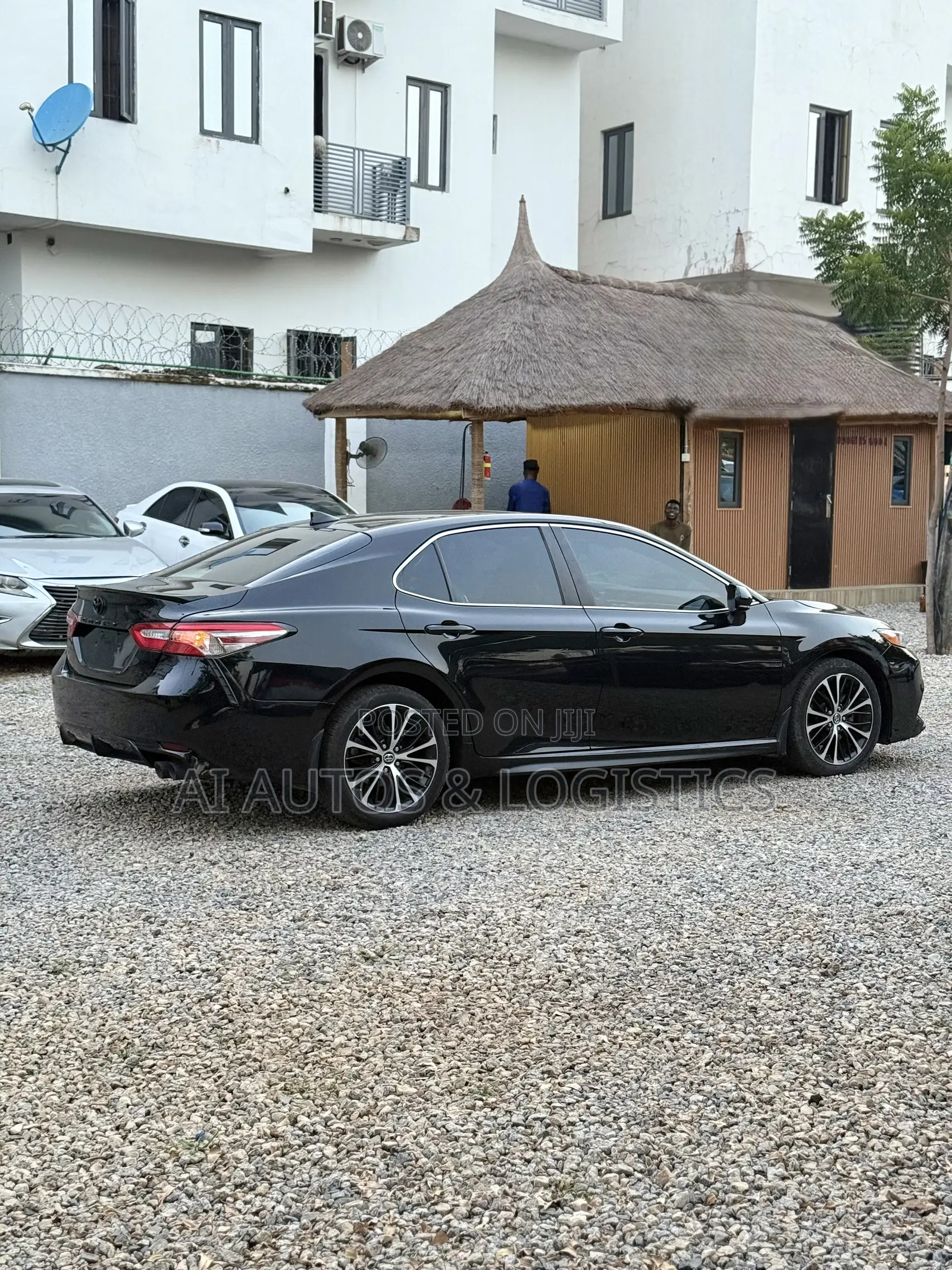 Toyota Camry SE FWD 2020 Black
