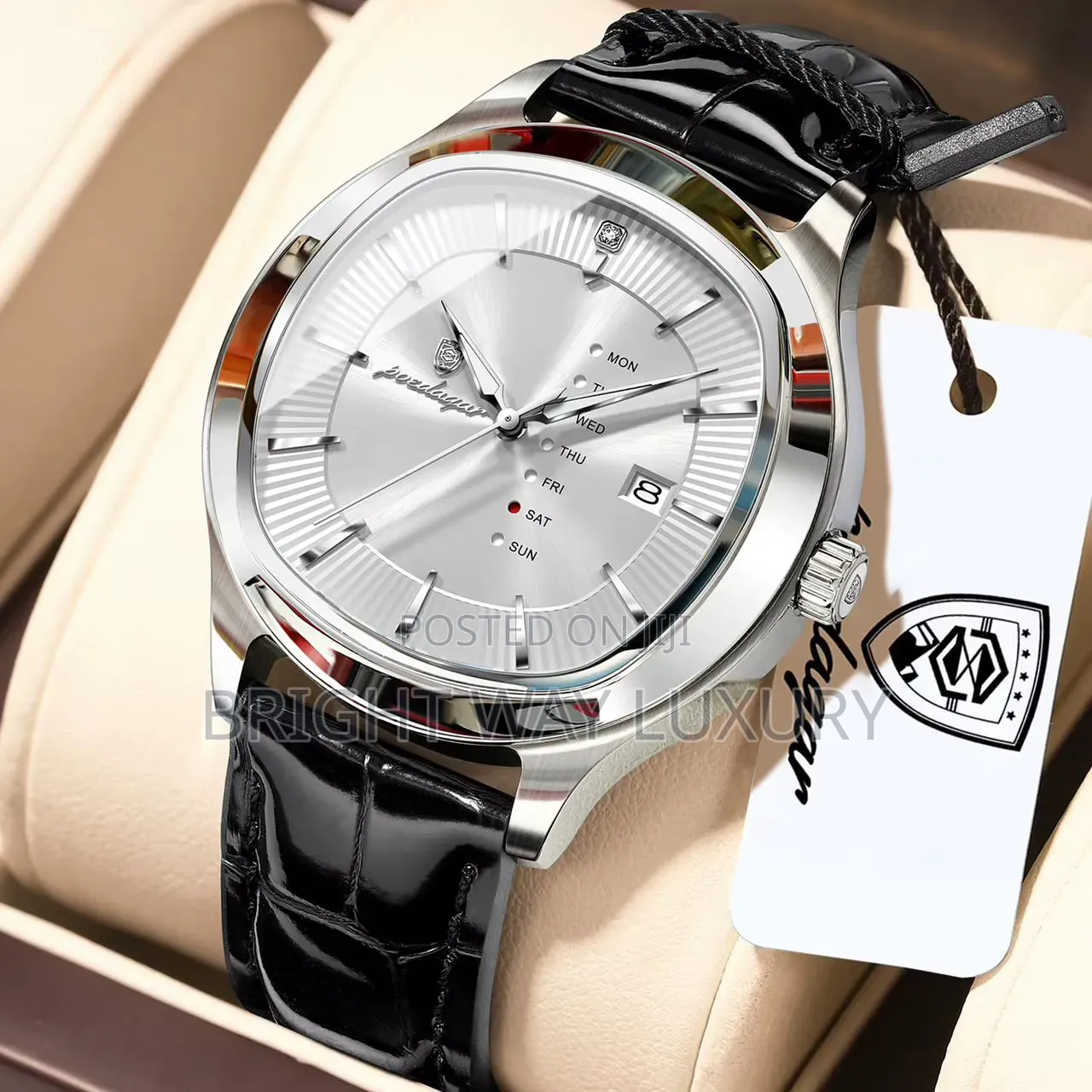 Luxury Poedegar Leather
Strong Luminous 
Sapphire Glass 
Waterproof