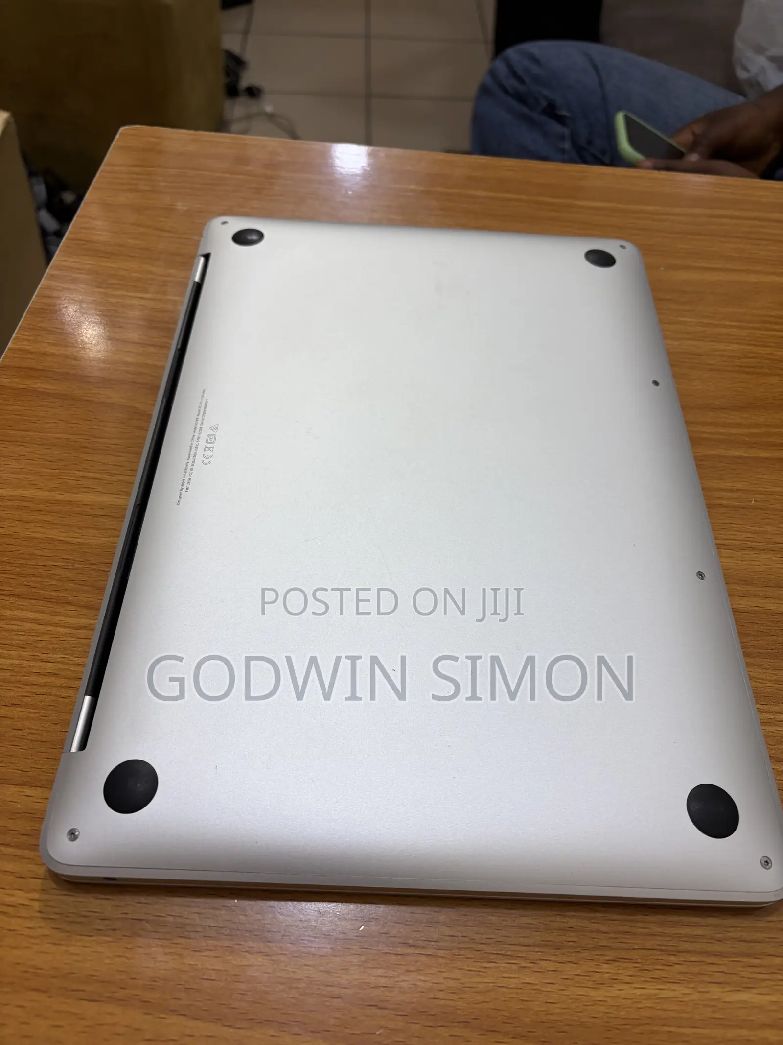 Laptop Apple MacBook Pro 2020 8GB Intel Core i5 SSD 256GB