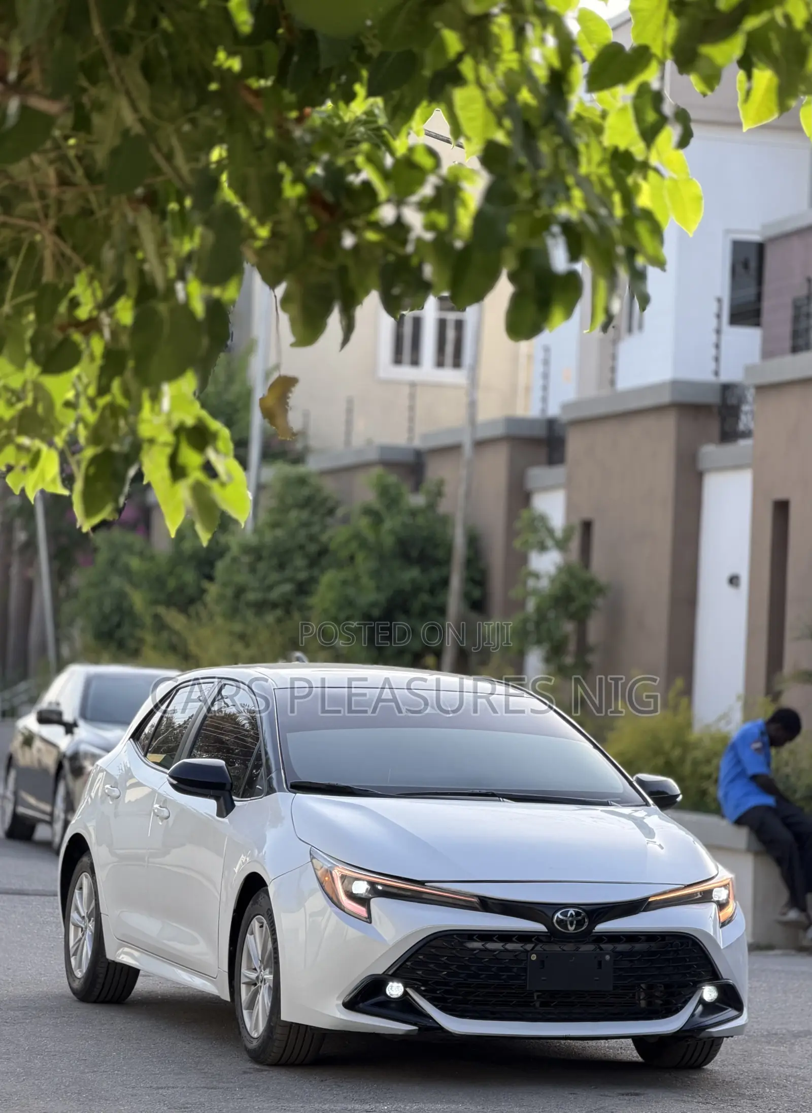 Toyota Corolla SE 2024 White