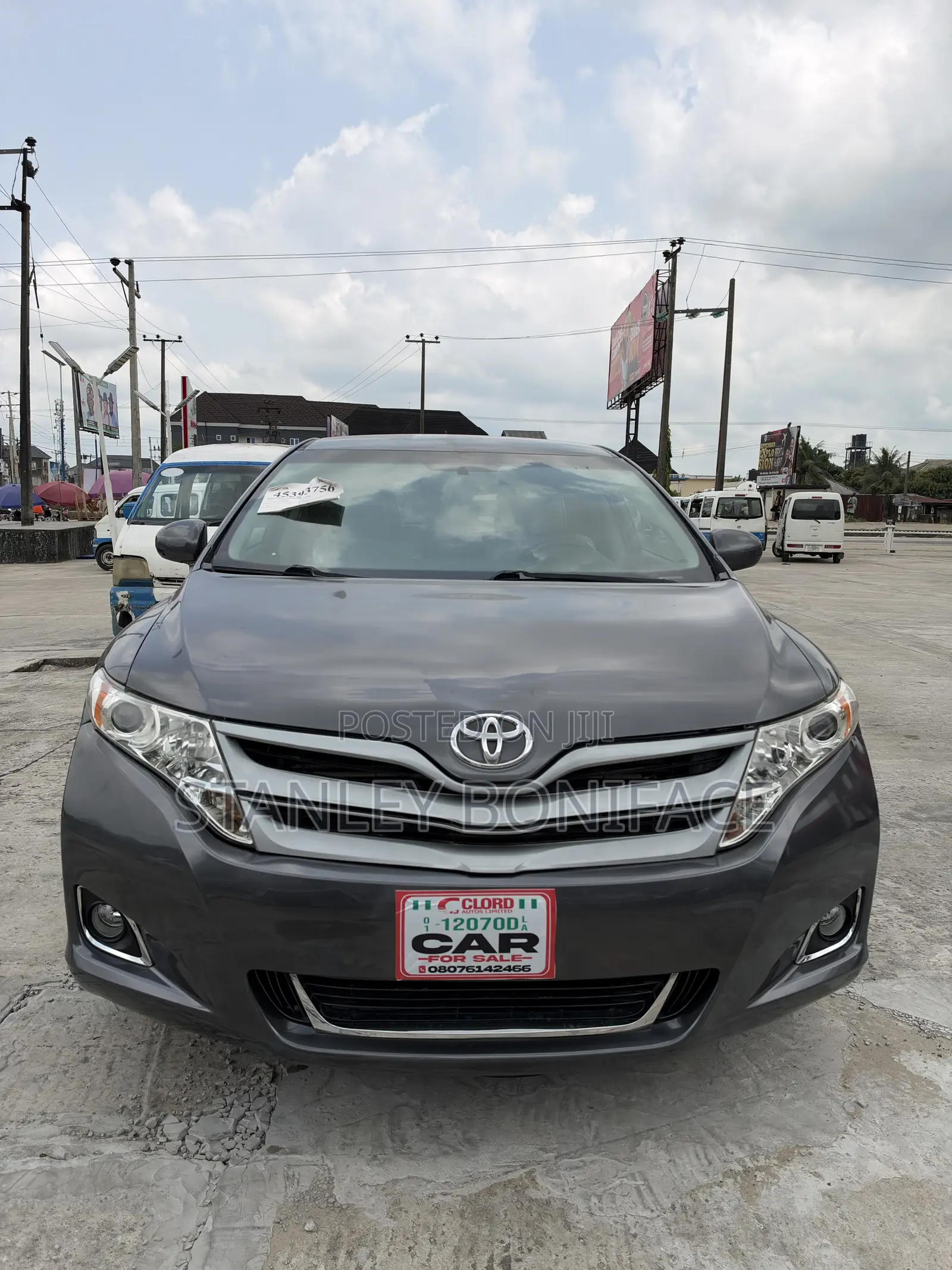 Toyota Venza XLE AWD V6 2013 Gray