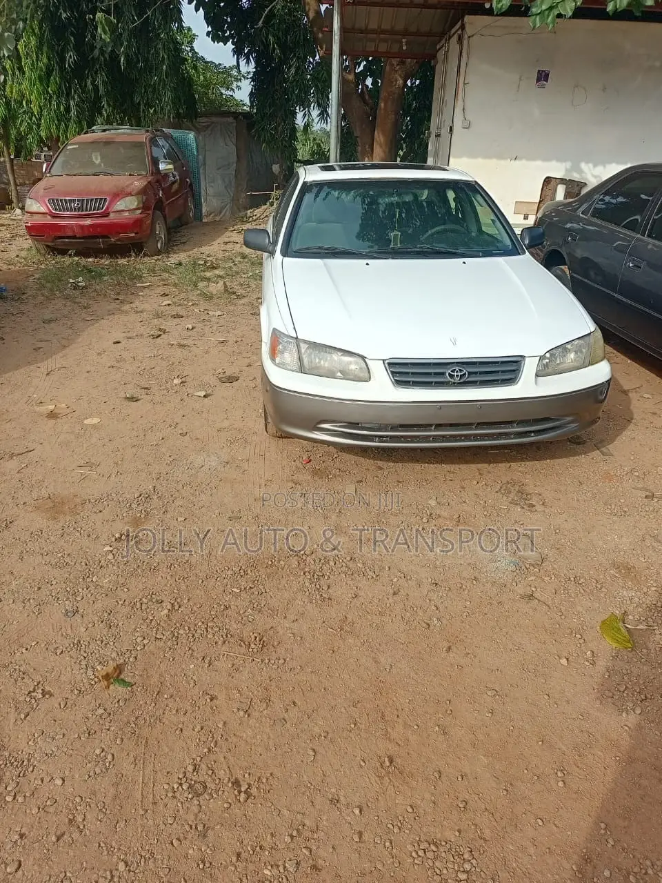 Toyota Camry LE 4dr Sedan (2.4L 4cyl 5M) 2002 White