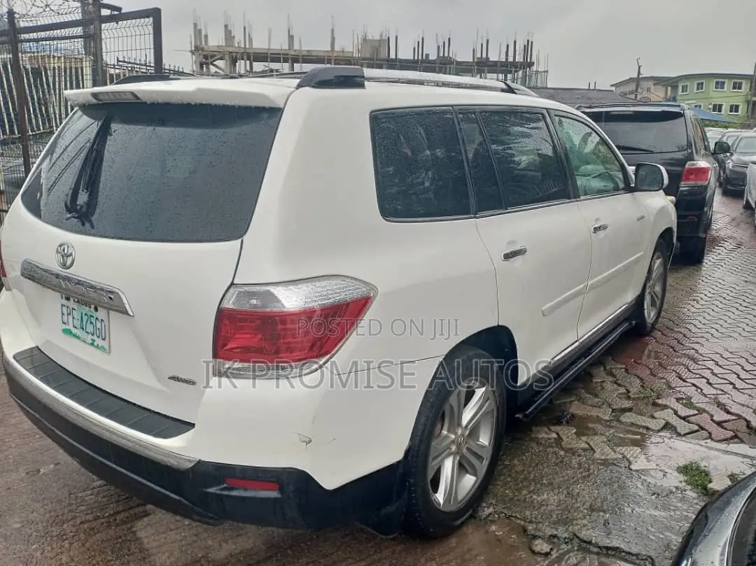 Toyota Highlander 2013 White