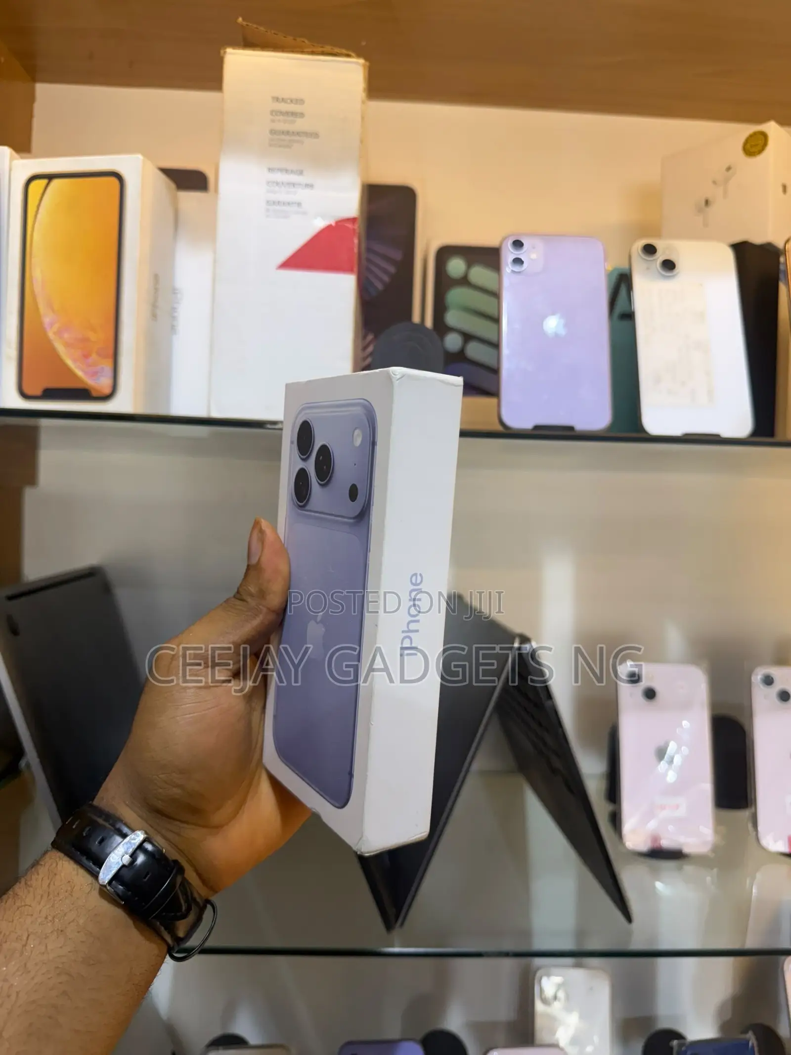 New Apple iPhone 18 Pro 256 GB Blue