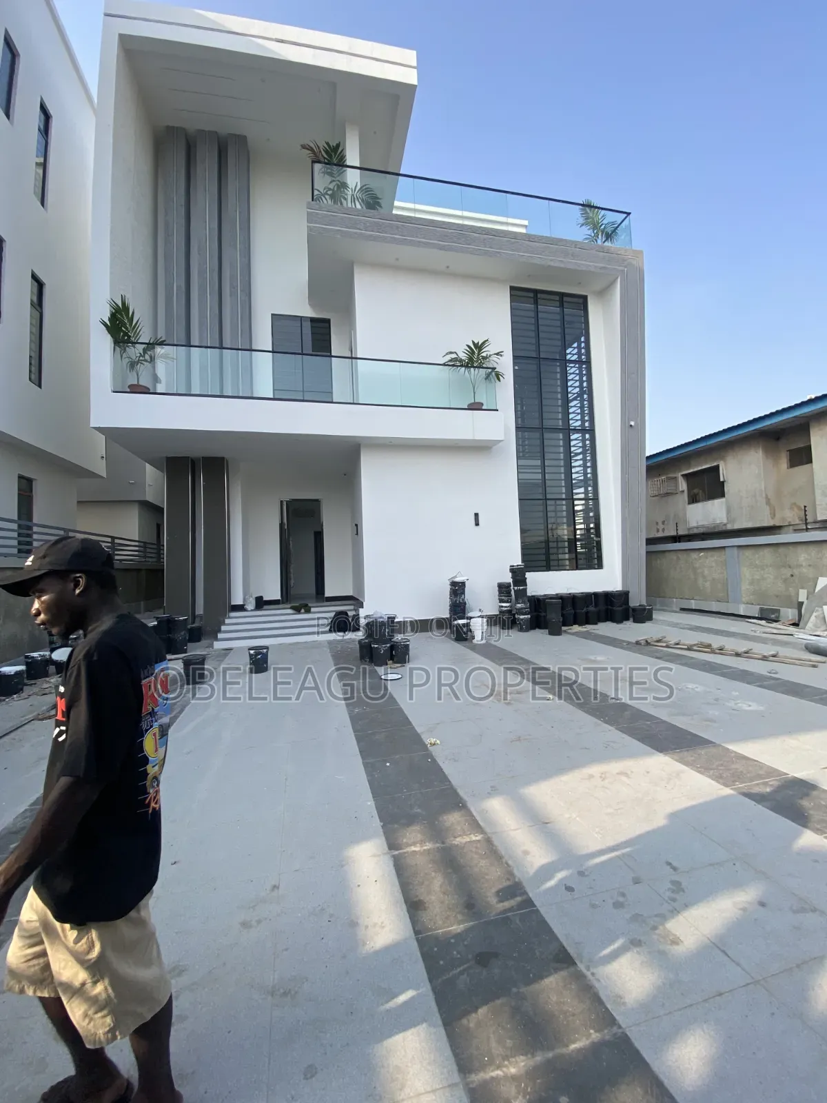 6bdrm Mansion in Prayer Estate, Apple Junction for sale