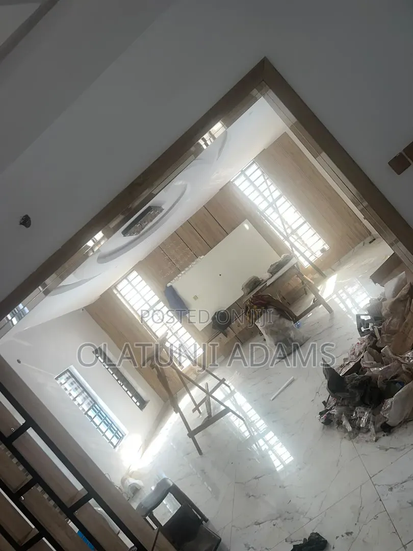 4bdrm Duplex in Elizabeth Royal, Osogbo for sale