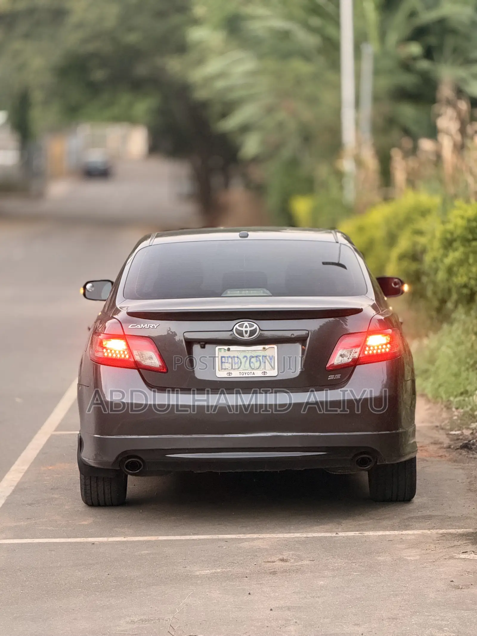 Toyota Camry SE V6 4dr Sedan (3.5L 6cyl 6AM) 2010 Gray