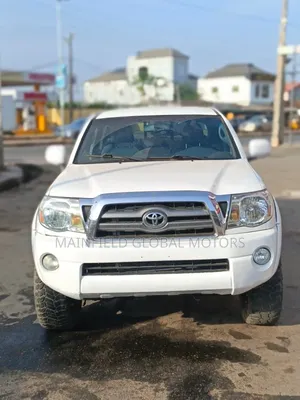 Toyota Tacoma Access Cab V6 2010 White