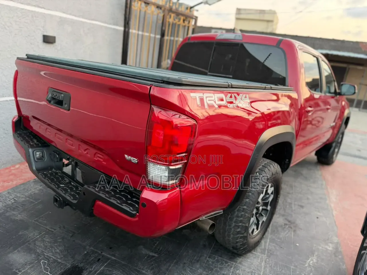 Toyota Tacoma TRD Off Road 2017 Red