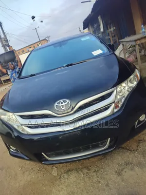 Toyota Venza LE 4dr Wagon AWD (2.7L 4cyl 6A) 2015 Black